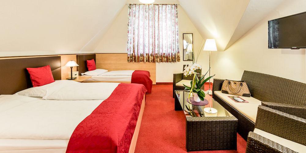 Grand Hotel Bellevue - Adults Only Merano Esterno foto