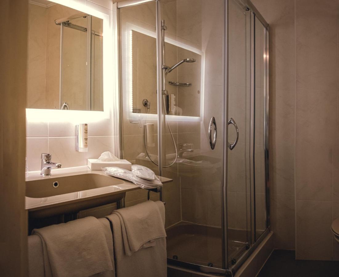 Grand Hotel Bellevue - Adults Only Merano Esterno foto