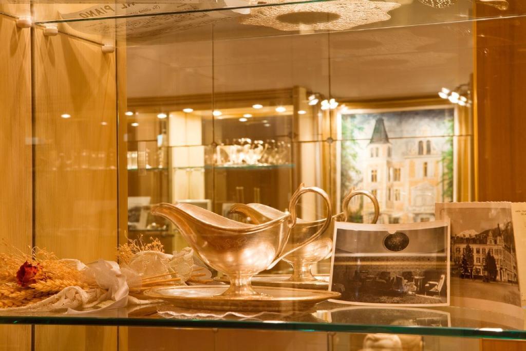 Grand Hotel Bellevue - Adults Only Merano Esterno foto